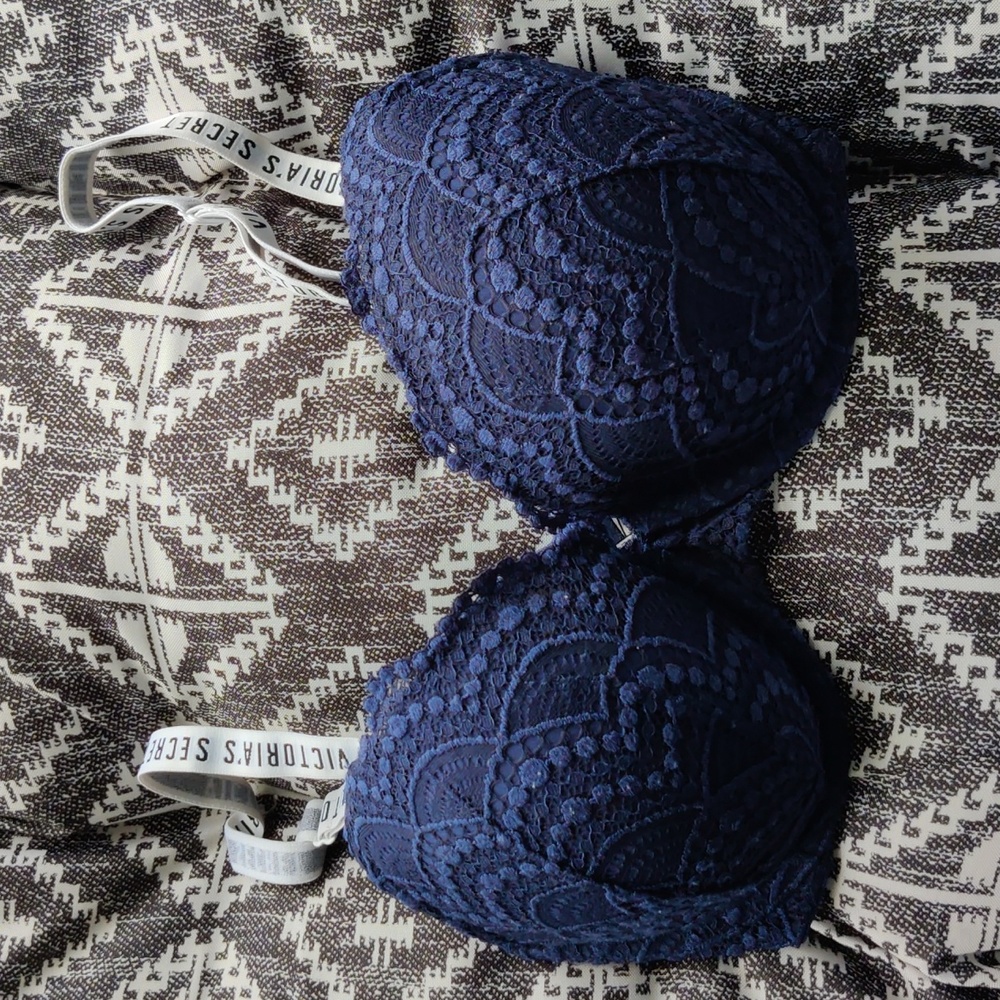 VS T-Shirt Push-Up Bra
